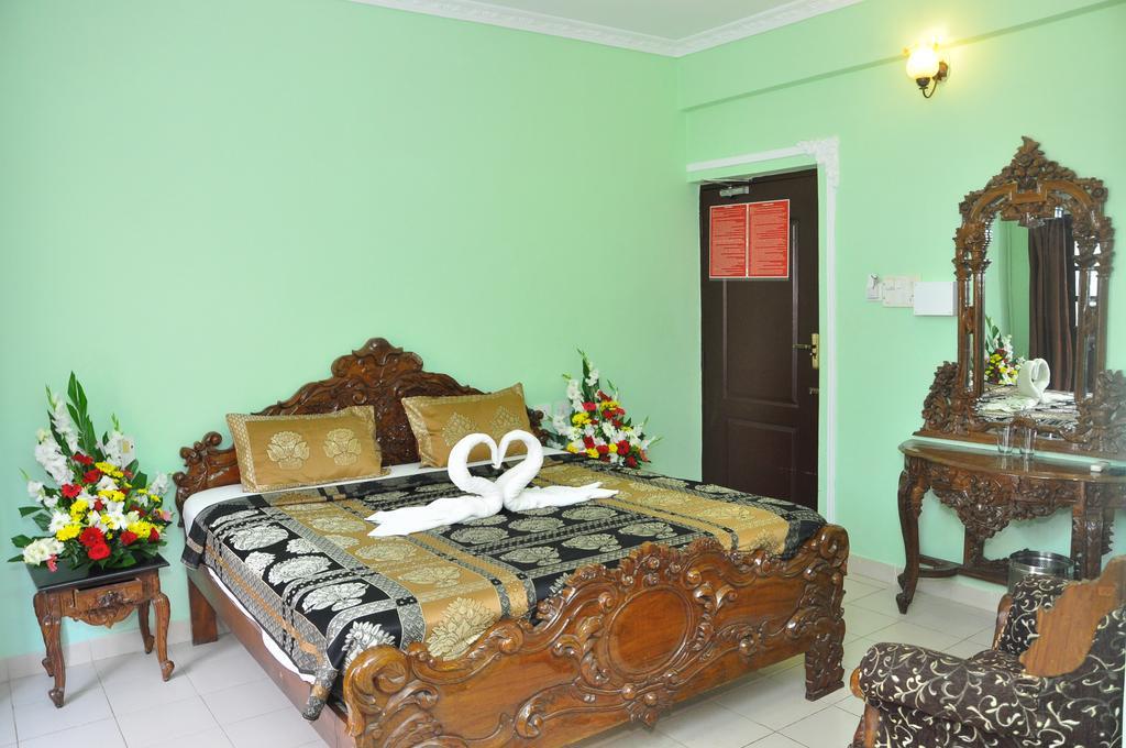Villa Theresa Beach Resort Калангут Экстерьер фото