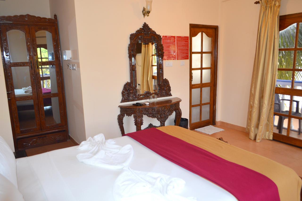 Villa Theresa Beach Resort Калангут Экстерьер фото